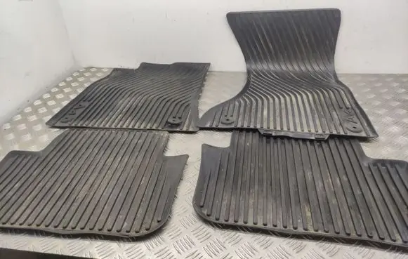 Audi A4 S4 B8 8K Car floor mat set 8K0061511 8K1061501 8K1061221