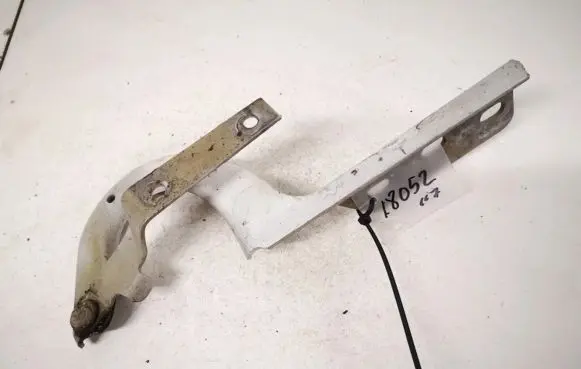 Mazda 121 SM Engine bonnet/hood hinges