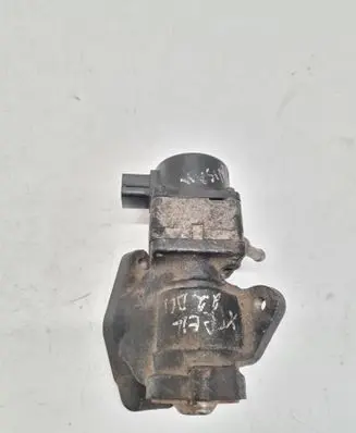 Nissan X-Trail T30 EGR valve