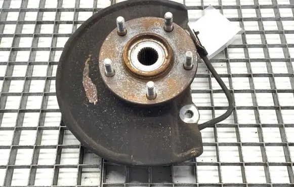 Mitsubishi Outlander Front wheel hub spindle knuckle