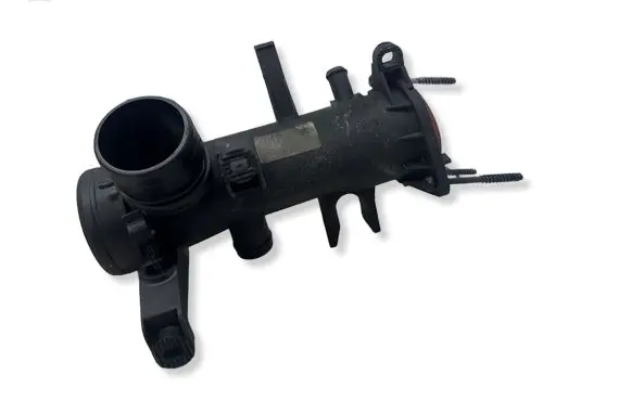 Volkswagen PASSAT B7 Air intake hose/pipe 03C129617H