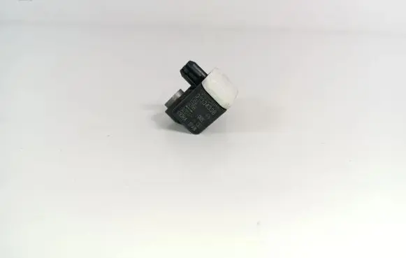 Volvo S60 Airbag deployment crash/impact sensor 31334336