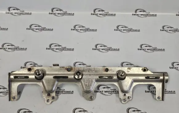 Audi A4 S4 B7 8E 8H Fuel main line pipe 06F133317G