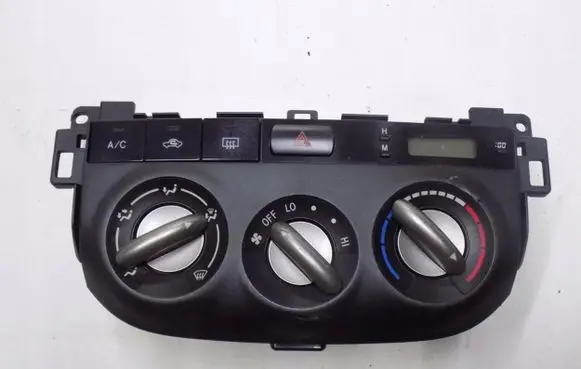 Toyota RAV 4 (XA20) Climate control unit 5590042200