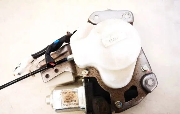 Mitsubishi Outlander Seat adjustment motor 293137512200 29-3137512-2-00