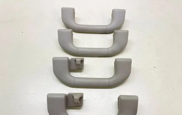 Mercedes-Benz E W212 A set of handles for the ceiling A204100051 A2048100151