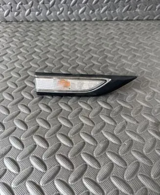 Volkswagen Transporter - Caravelle T6 Front fender indicator light 7E0949102D