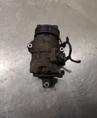 Suzuki Grand Vitara II Air conditioning (A/C) compressor (pump)