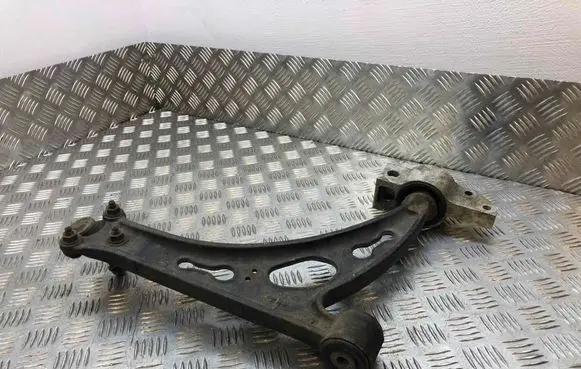 Volkswagen Touran I Front lower control arm/wishbone 1K0407153G
