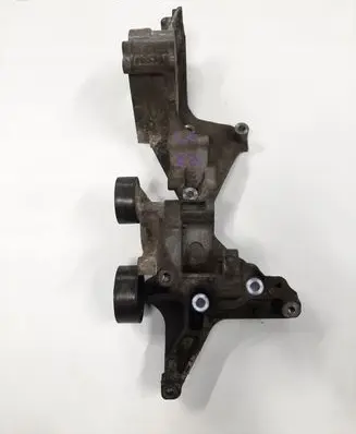 Volkswagen Transporter - Caravelle T6 Engine mounting bracket 03N145167