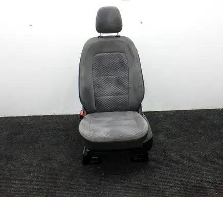 Ford Escape III Front driver seat 