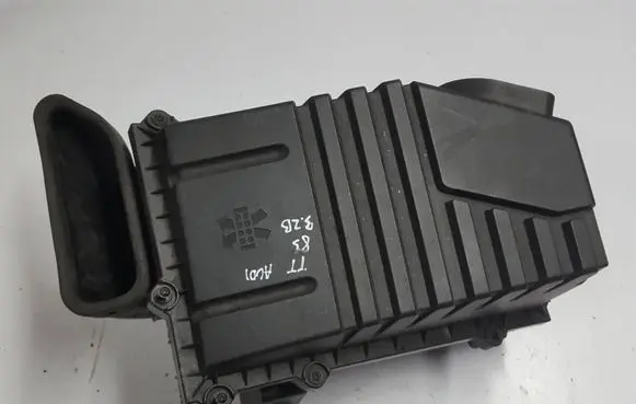 Audi TT TTS Mk2 Air filter box cover 