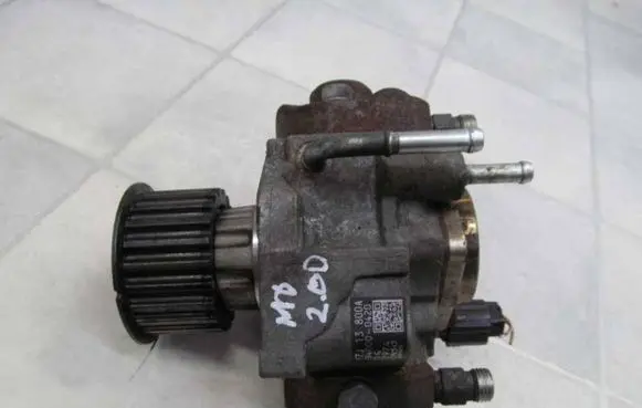 Mazda 6 Fuel injection high pressure pump 294000-0420 RF7J13800A 15816