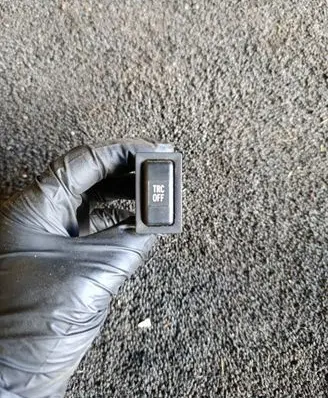 Toyota Avensis T250 Traction control (ASR) switch TR8801