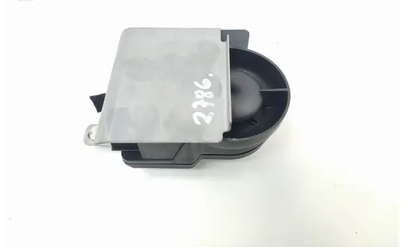 Toyota RAV 4 (XA40) Alarm system siren 8904042011