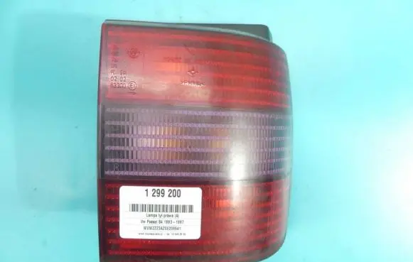Volkswagen PASSAT B4 Rear/tail lights IMPRK1299200