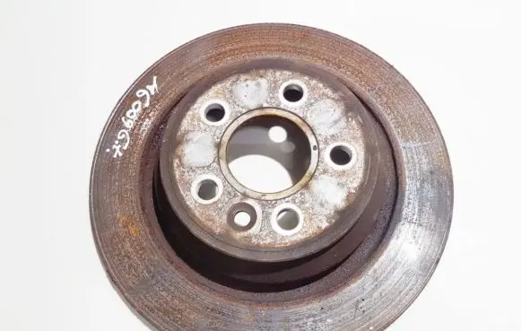 Ford Galaxy Rear brake disc neventiliuojamas