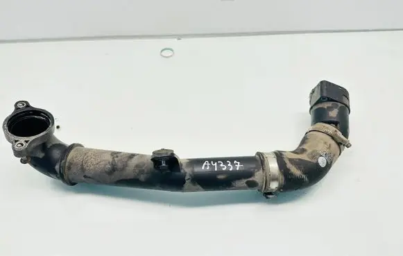 Intercooler hose/pipe