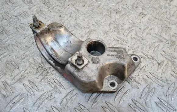 Ford Fiesta Driveshaft support bearing bracket C1B73K305AB