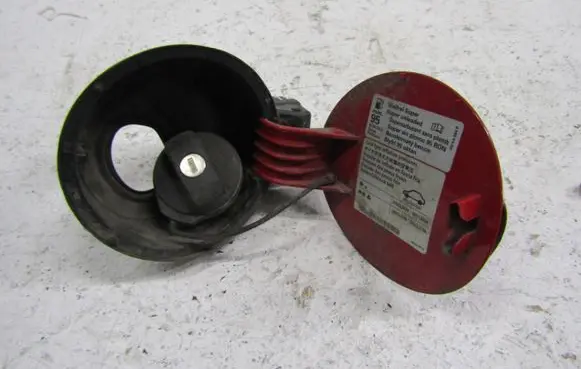 Fuel tank cap