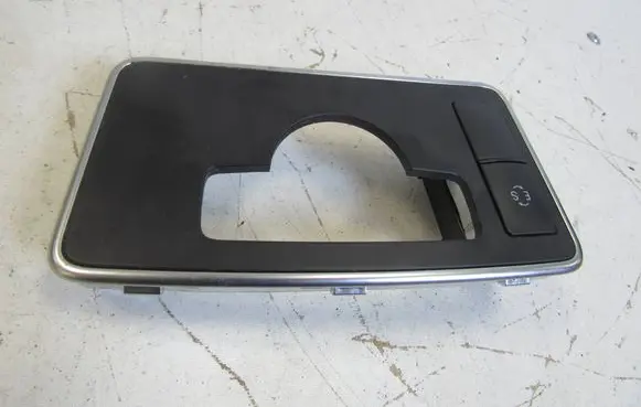 Mercedes-Benz CLS C218 X218 Panel trim A2186806007 2186806007