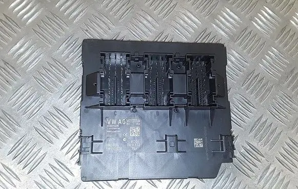 Seat Alhambra (Mk2) Engine control unit/module 5k0937086m