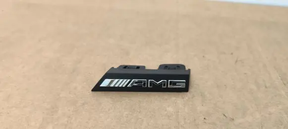 Mercedes-Benz C W205 Manufacturer badge logo/emblem A2058175501