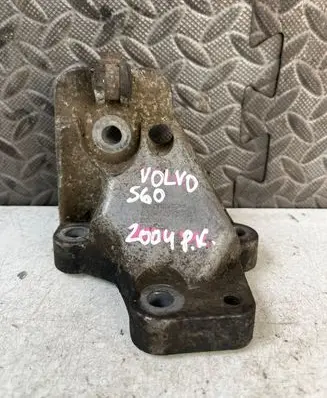 Volvo S60 Engine mounting bracket 86341233 BQ2HA