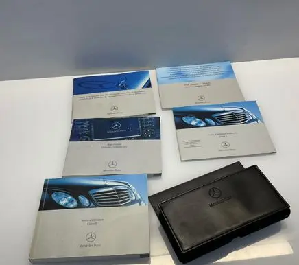 Mercedes-Benz E W211 Owners service history hand book 