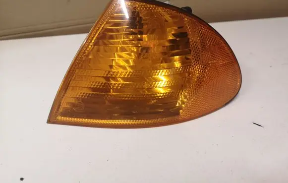 BMW 3 E46 Front indicator light 1315106140 6902765 0311328001