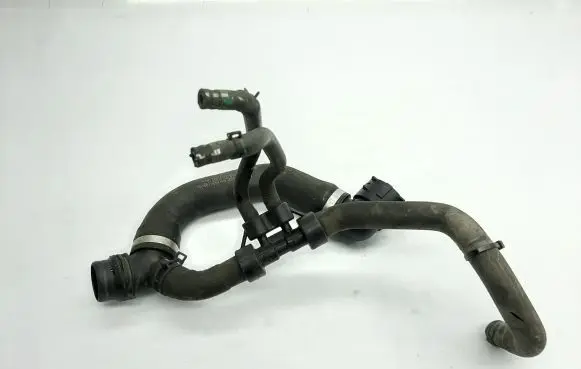 Mercedes-Benz E W213 Engine coolant pipe/hose A2135014100 A2138309000