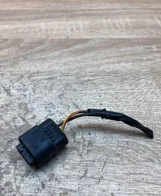 BMW 5 E39 Plug wire 8373328 19686421 2PIN