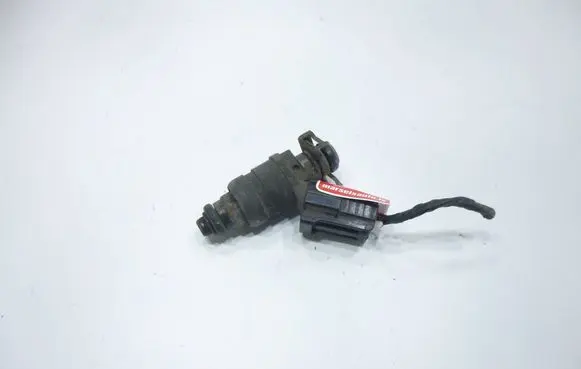 Audi A3 S3 8P Fuel injector 06A906031BT