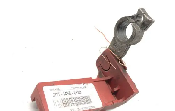 Ford Focus Positive cable (battery) JX6T14305GEHD