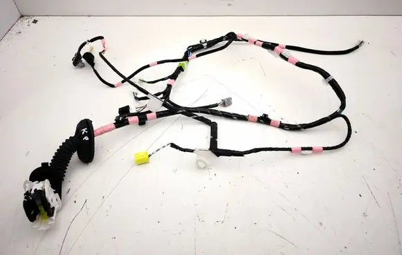 Lexus RX 450H Front door wiring loom 82152