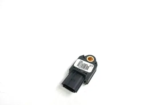 Toyota Auris 150 Airbag deployment crash/impact sensor 89831-02060