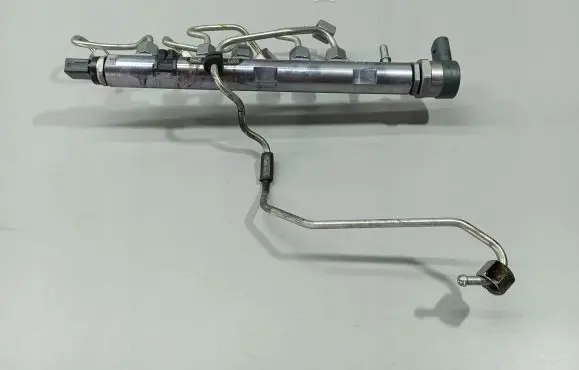 BMW 5 F10 F11 Fuel main line pipe 7809128