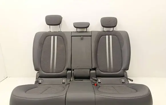 BMW 2 F45 Rear seat