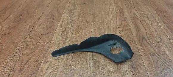 Renault Megane IV Wiper trim 668220558R
