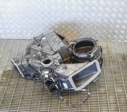 Tesla Model 3 Interior heater climate box assembly 109999901H T236102A