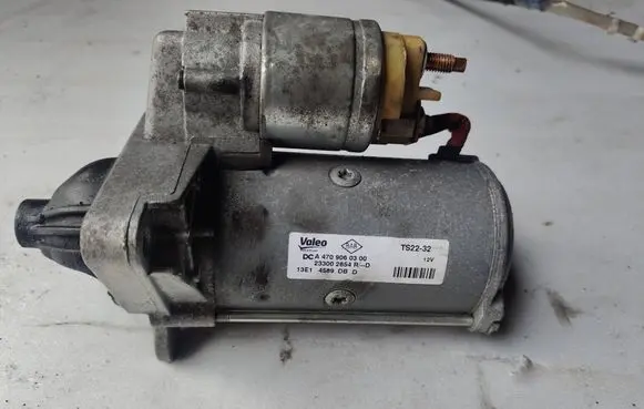 Renault Master III Starter motor A4709060300 233002654R 23002654R