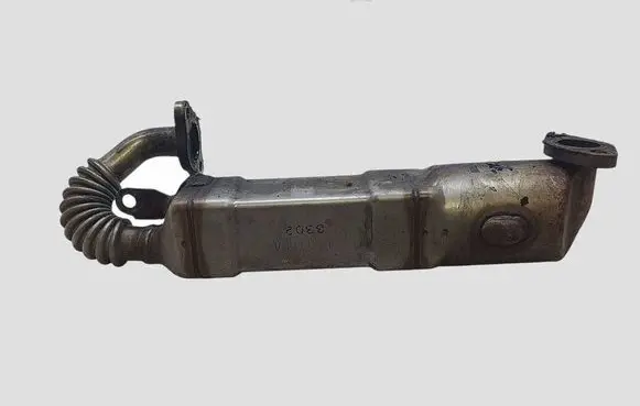Toyota Auris 150 EGR valve cooler 2560133020 0110611