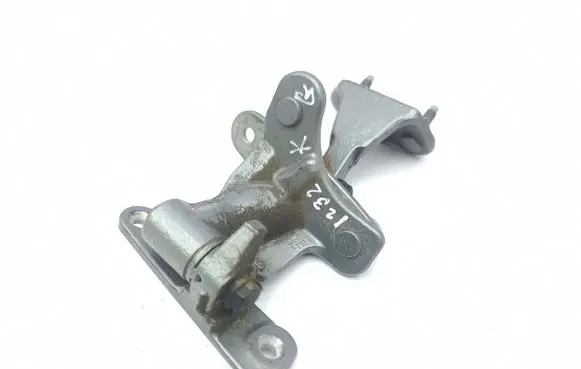 Rear door hinge set