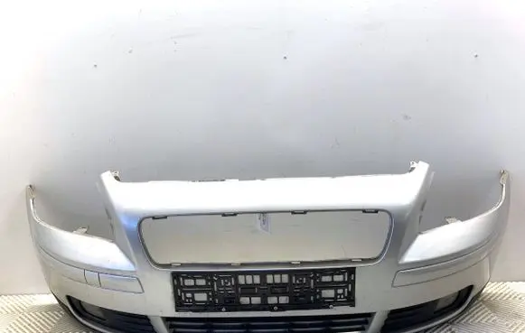 Volvo V50 Front bumper 
