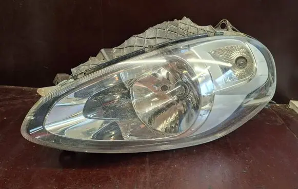 Fiat Punto Evo Headlight/headlamp