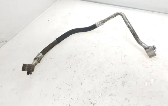 Air conditioning (A/C) pipe/hose
