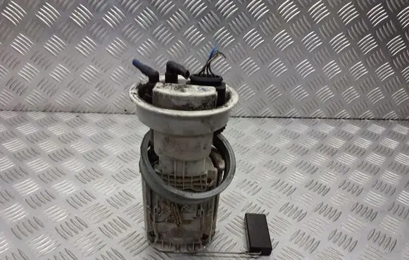Volkswagen Polo IV 9N3 Mechanical fuel pump 6Q0919050A