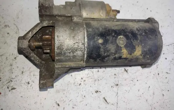 Peugeot 206 Starter motor D7R27