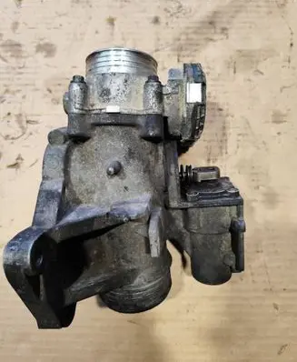 Volvo XC90 Throttle valve 8692720 0281002701