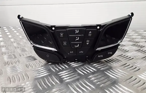 Opel Insignia A Climate control unit 90924563